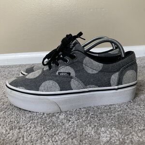 Vans Doheny Platform Sneaker Gray Polkadot Womens Size 6.5 Low Top Casual Skater